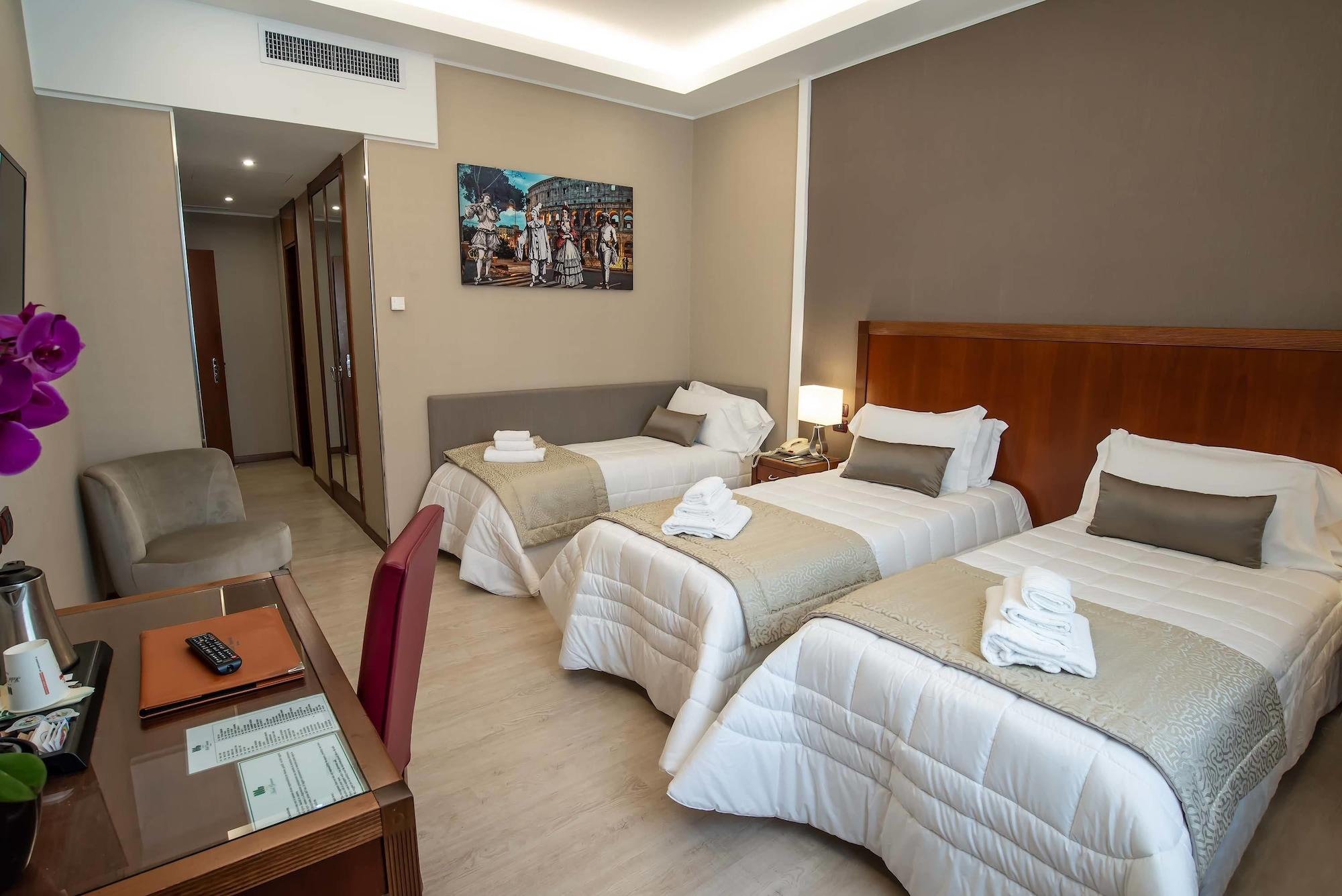 Hotel Genova Roma Esterno foto