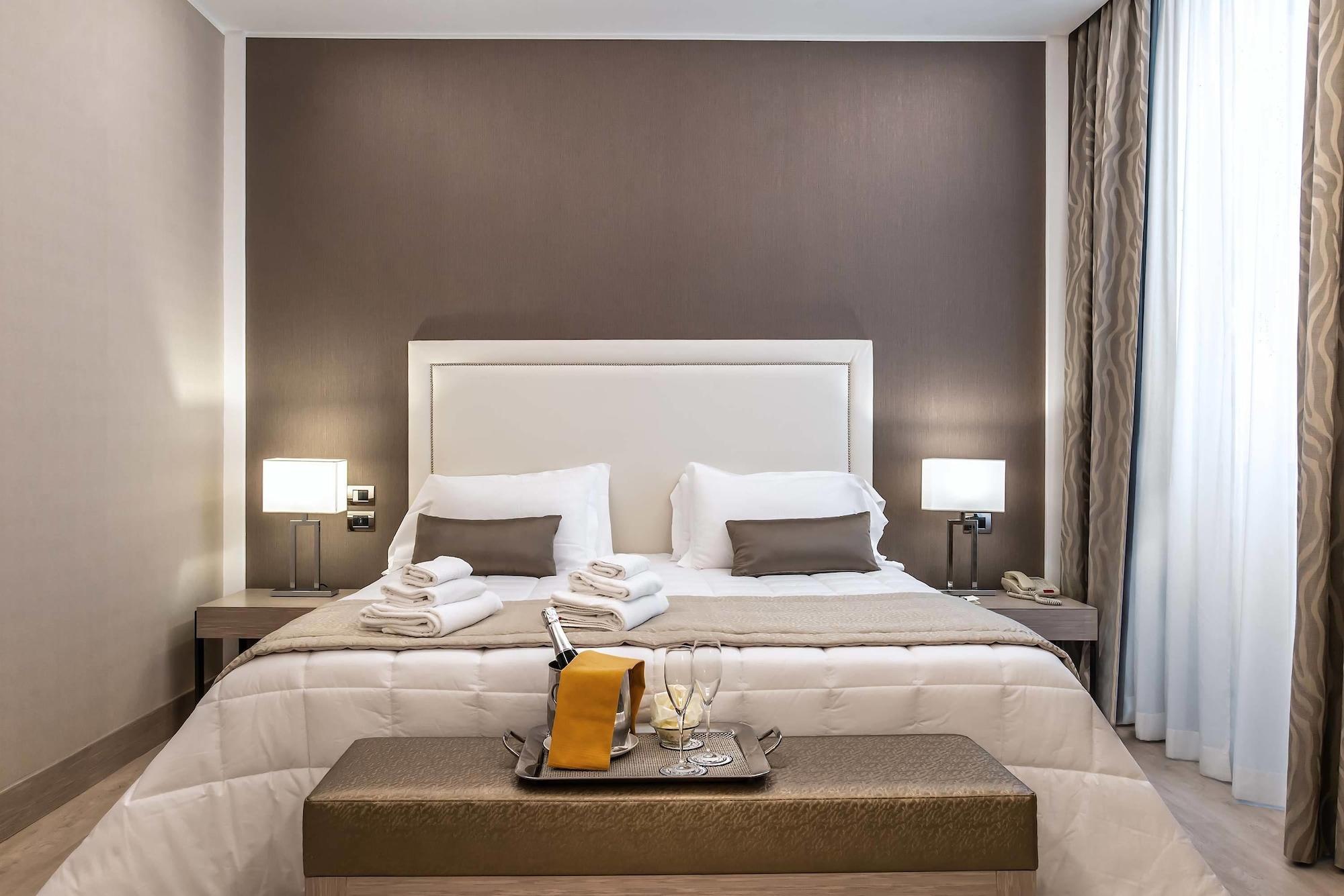 Hotel Genova Roma Esterno foto